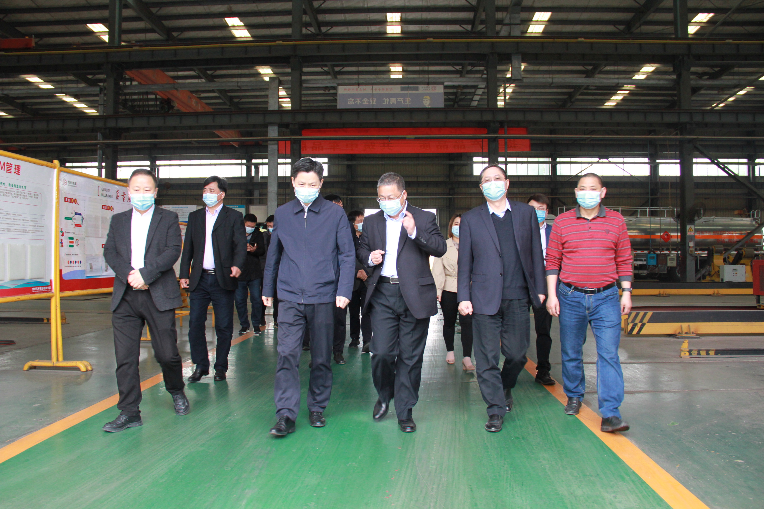 防疫情，促生產(chǎn)，市委常委副市長甘國棟一行蒞臨楚勝調(diào)研